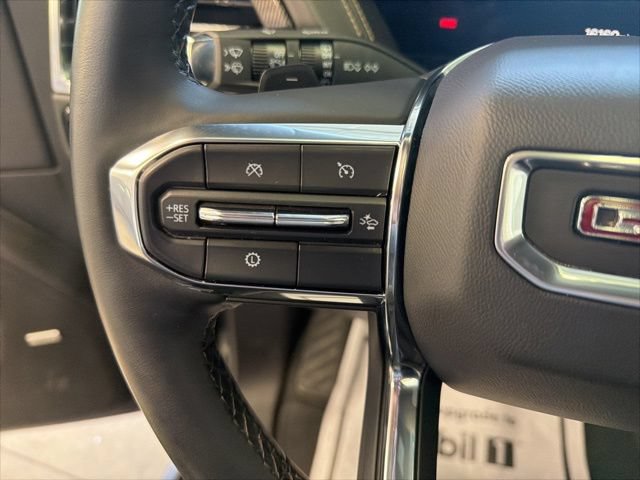 Used 2025 GMC Yukon XL Elevation AWD/4WD image 20
