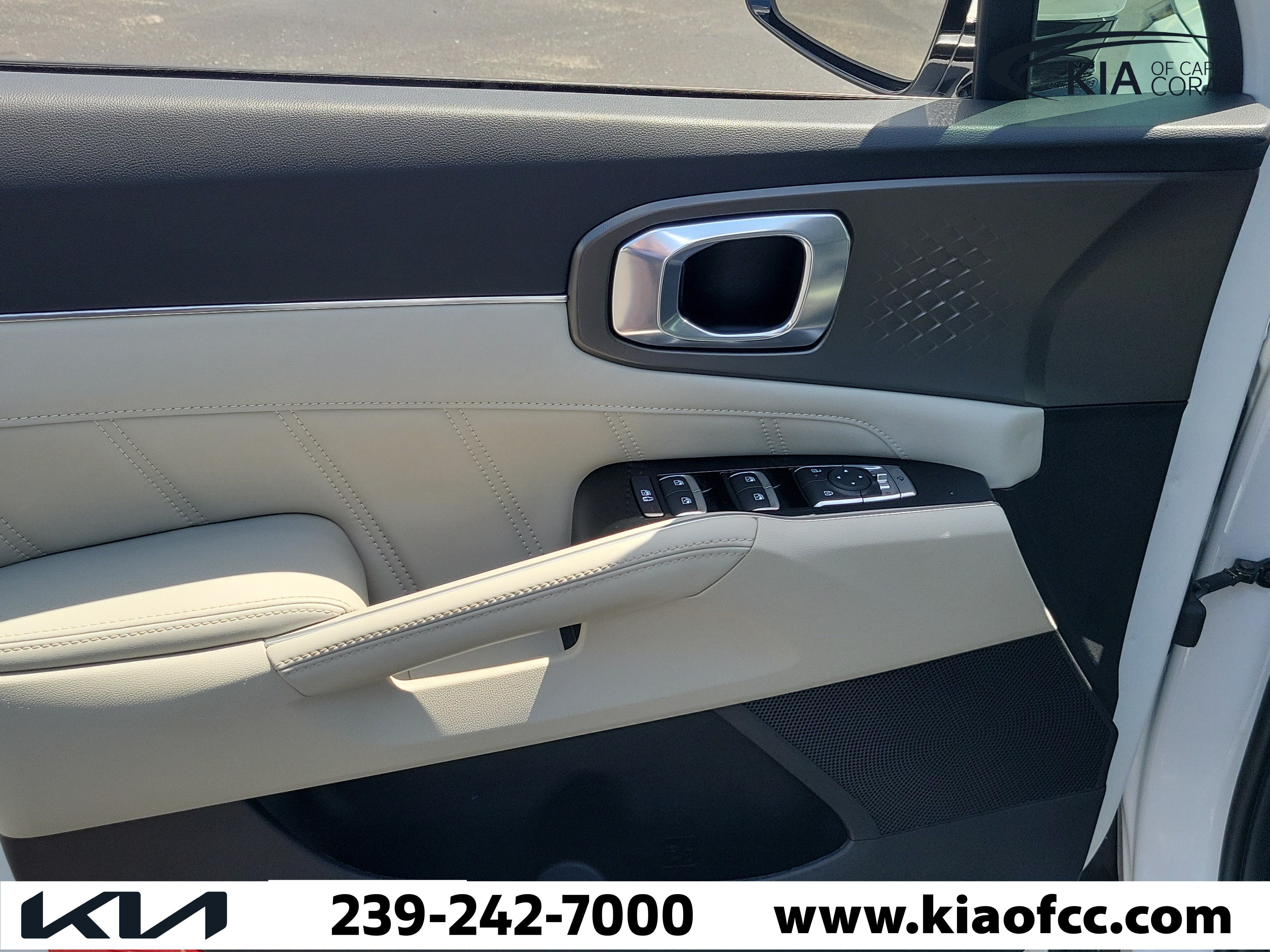 Certified 2024 Kia Sorento SX FWD image 23