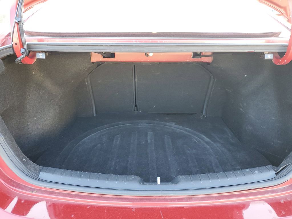 Used 2017 Hyundai Elantra SE image 29