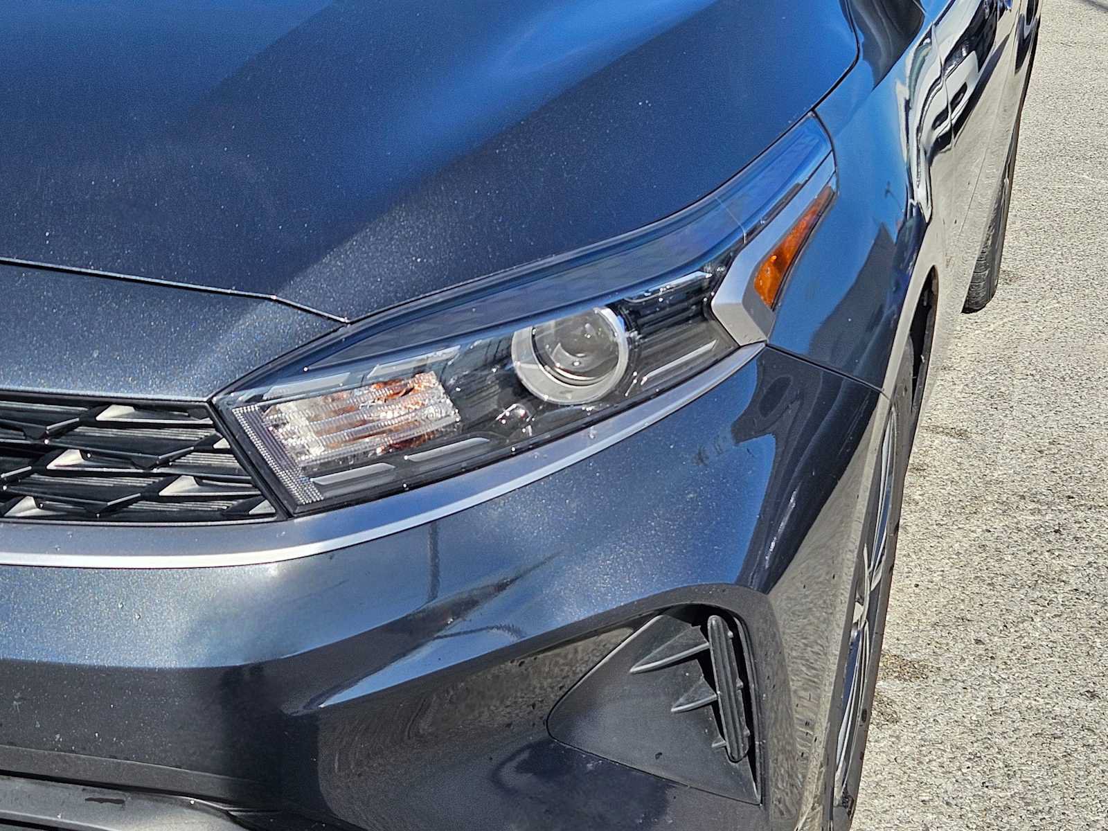 Certified 2024 Kia Forte LXS FWD image 11