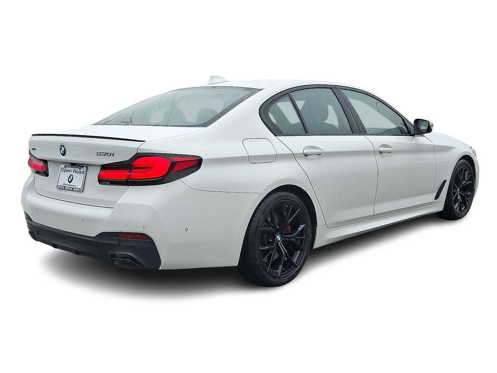 Used 2023 BMW 530i xDrive w/ M Sport Package image 6