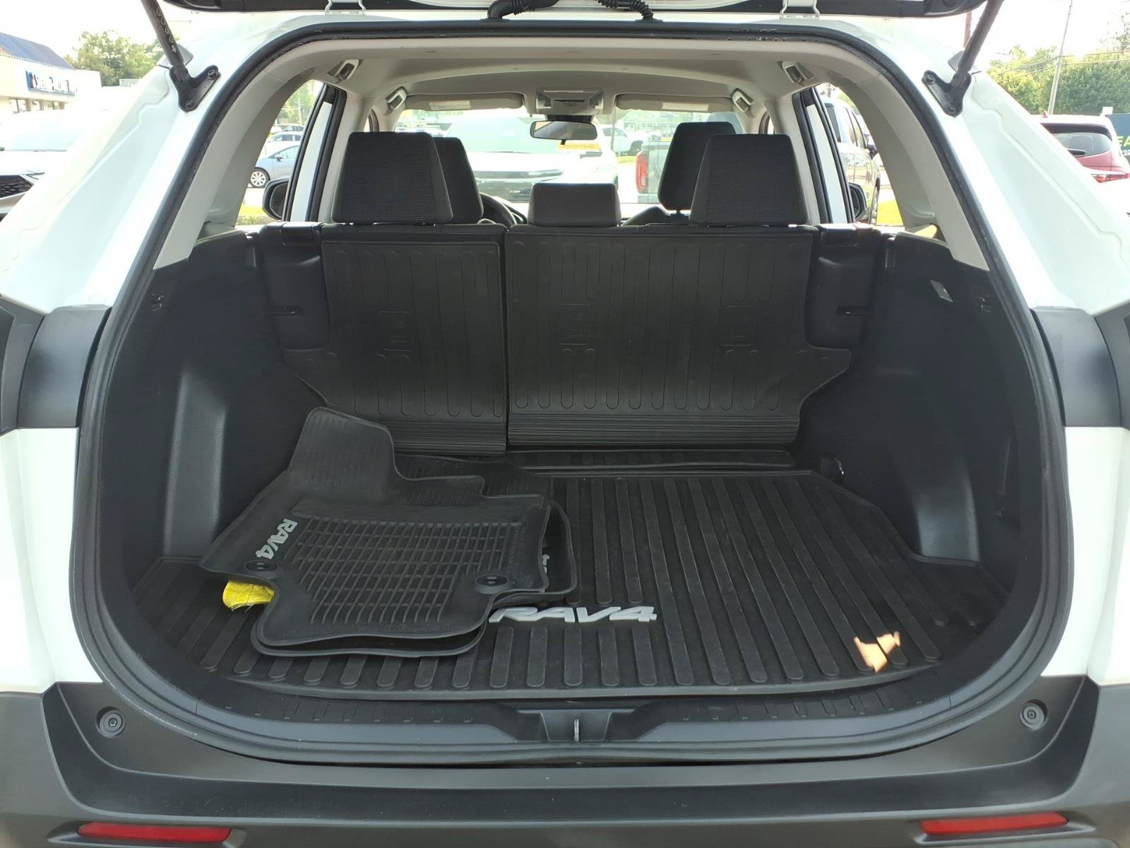Used 2019 Toyota RAV4 LE w/ All Weather Liner Package AWD/4WD image 24