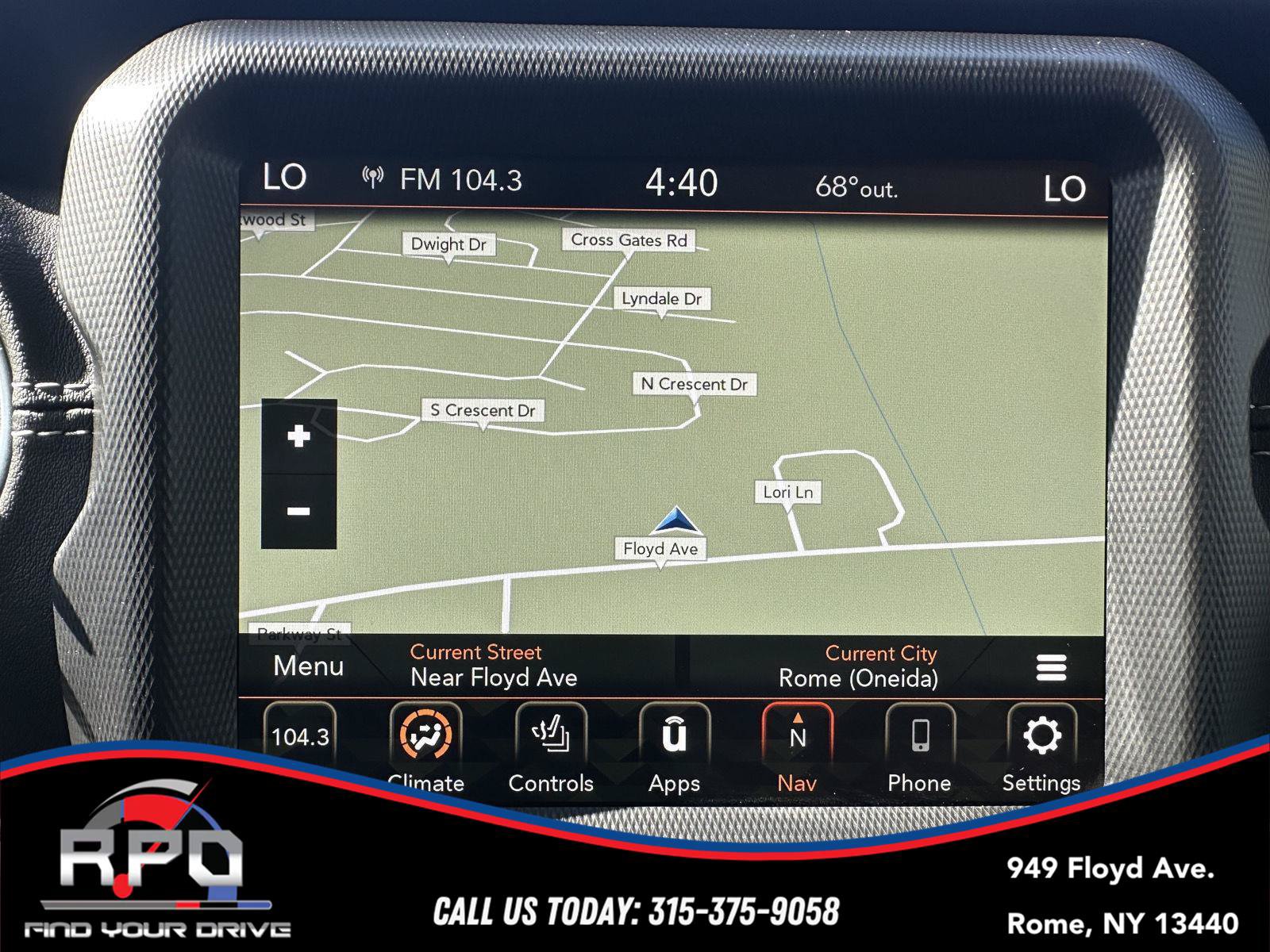 Used 2023 Jeep Wrangler Unlimited Sahara w/ LED Lighting Group AWD/4WD image 24
