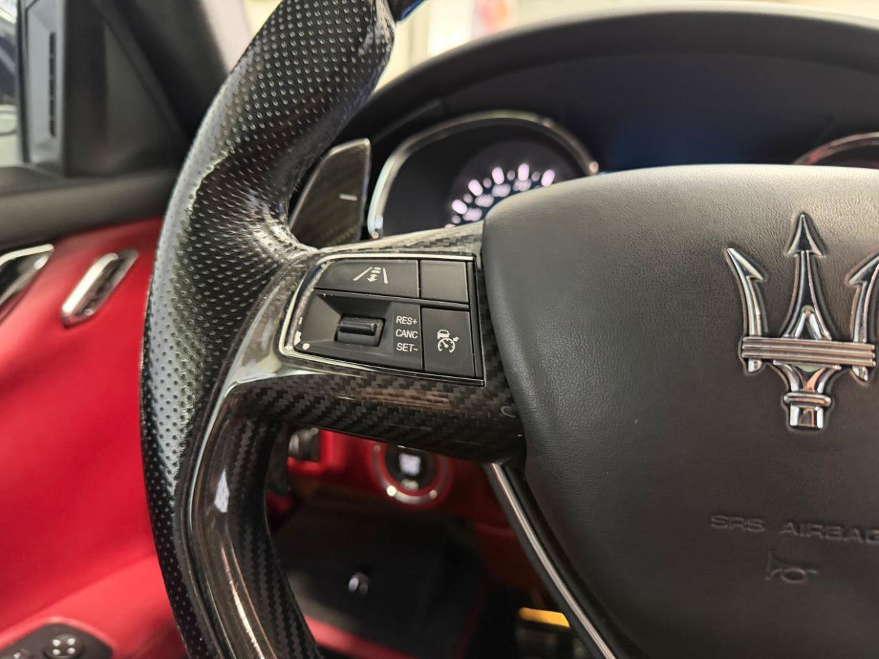 Used 2017 Maserati Quattroporte S RWD image 31