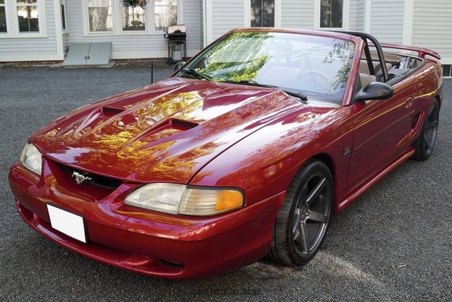 Used 1995 Ford Mustang GT RWD image 14