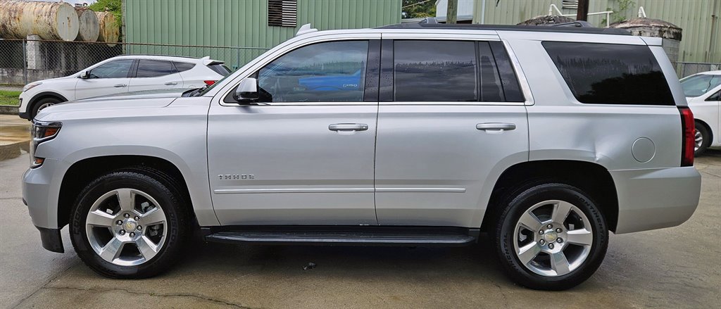 Used 2017 Chevrolet Tahoe LS w/ All-Season Package image 2