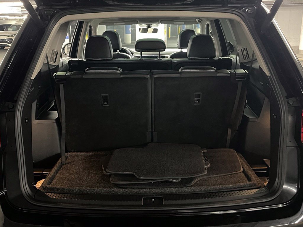 Used 2023 Volkswagen Atlas SE w/ Panoramic Sunroof Package FWD image 39