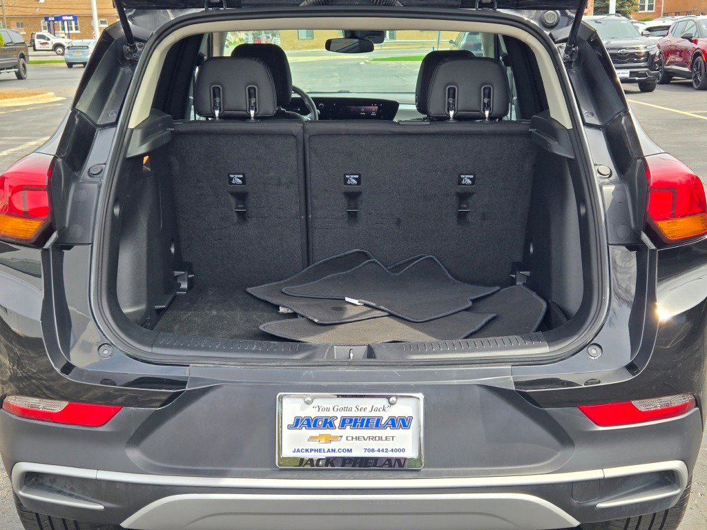 Certified 2025 Buick Encore GX Preferred image 14