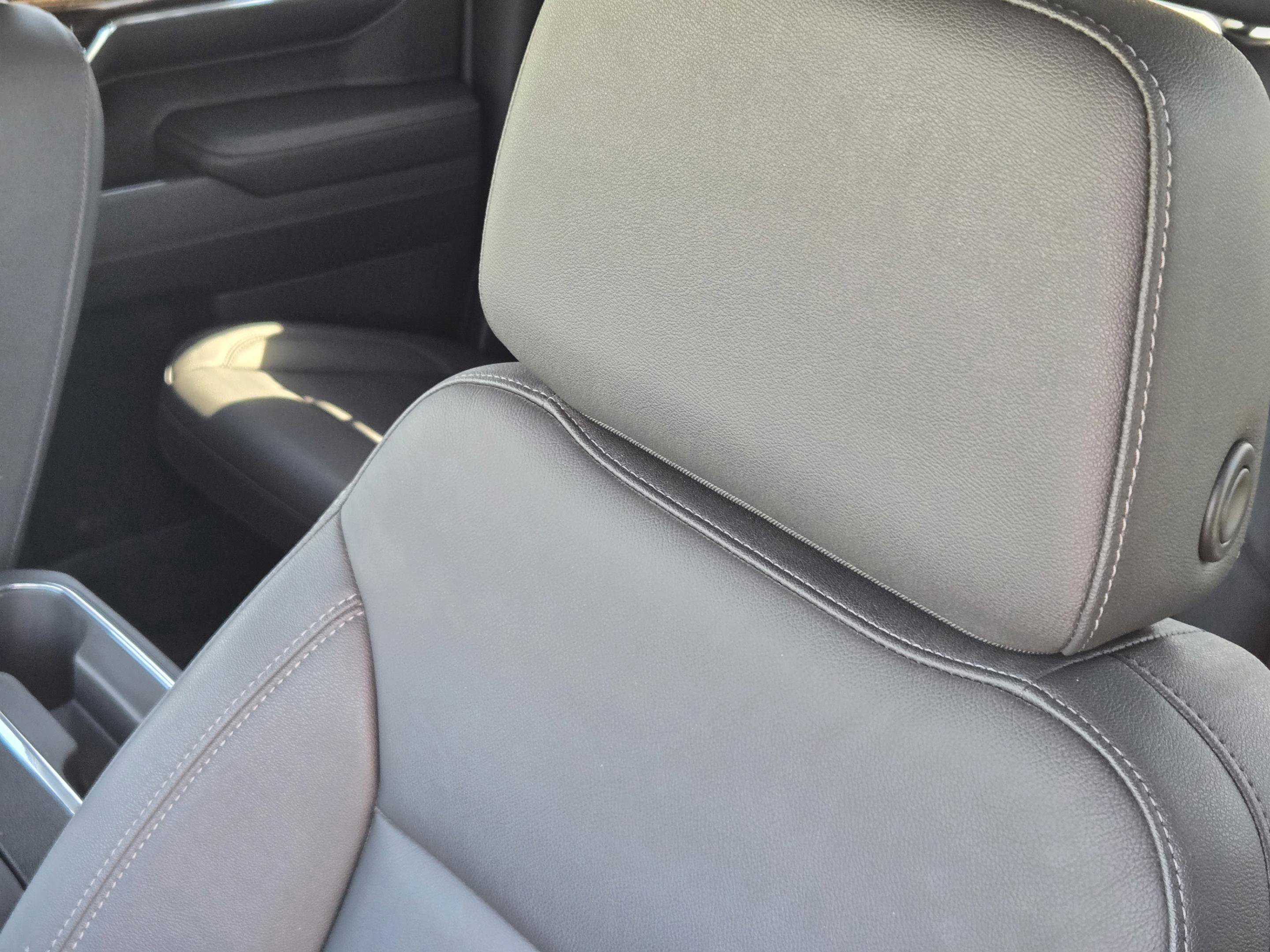 Used 2024 GMC Sierra 1500 Elevation w/ Elevation Premium Package image 33