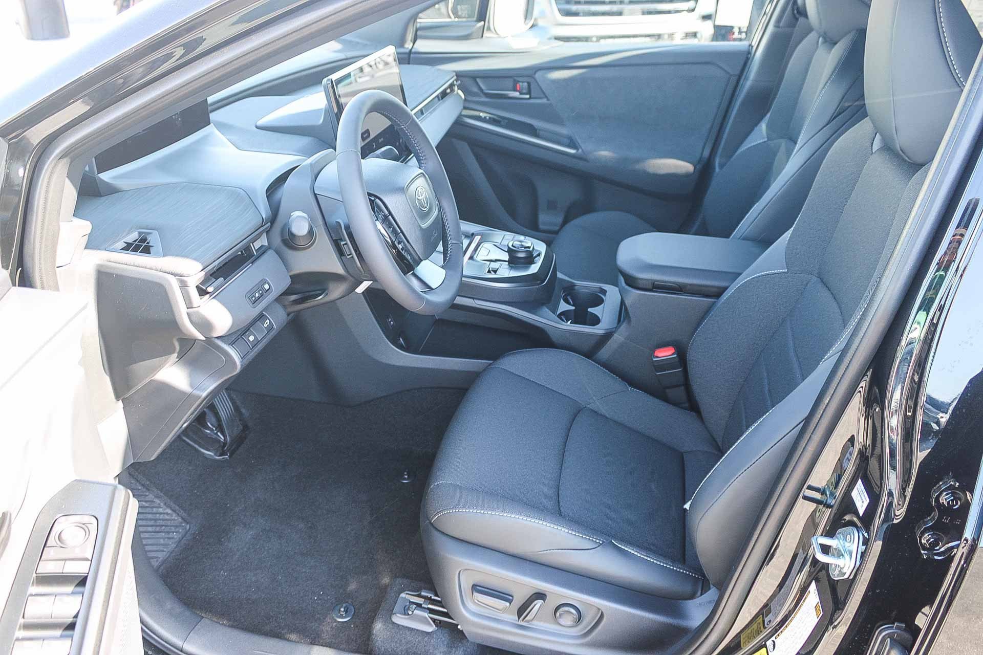 New 2026 Toyota C-HR AWD/4WD image 20