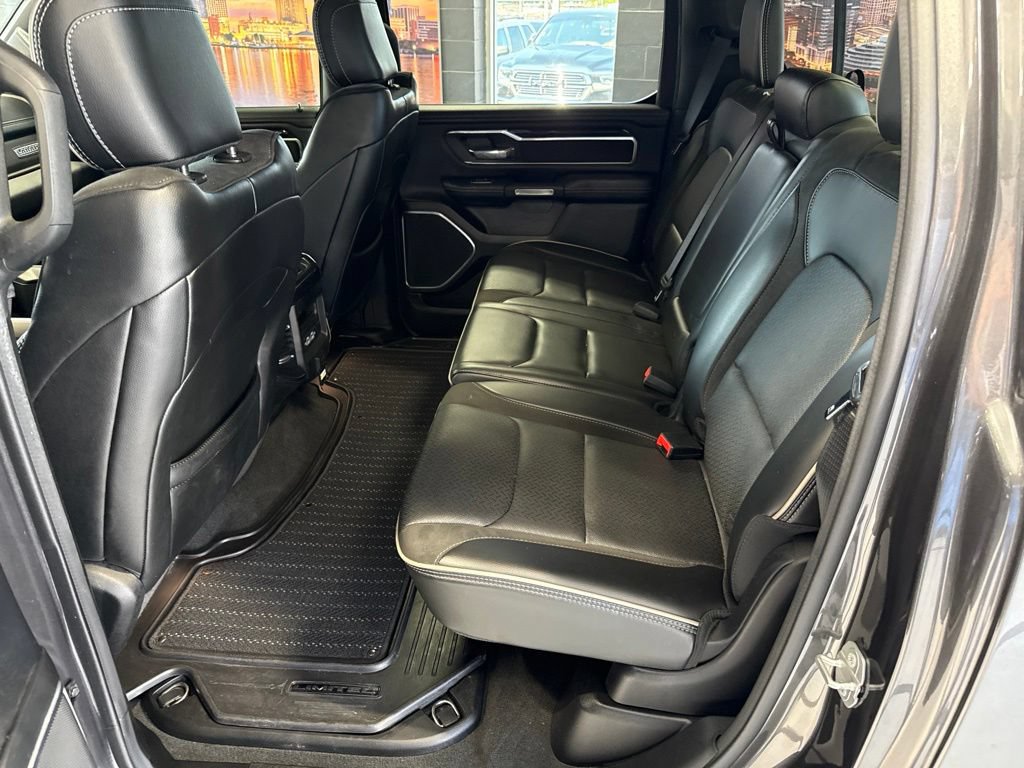 Used 2022 RAM 1500 Laramie AWD/4WD image 17