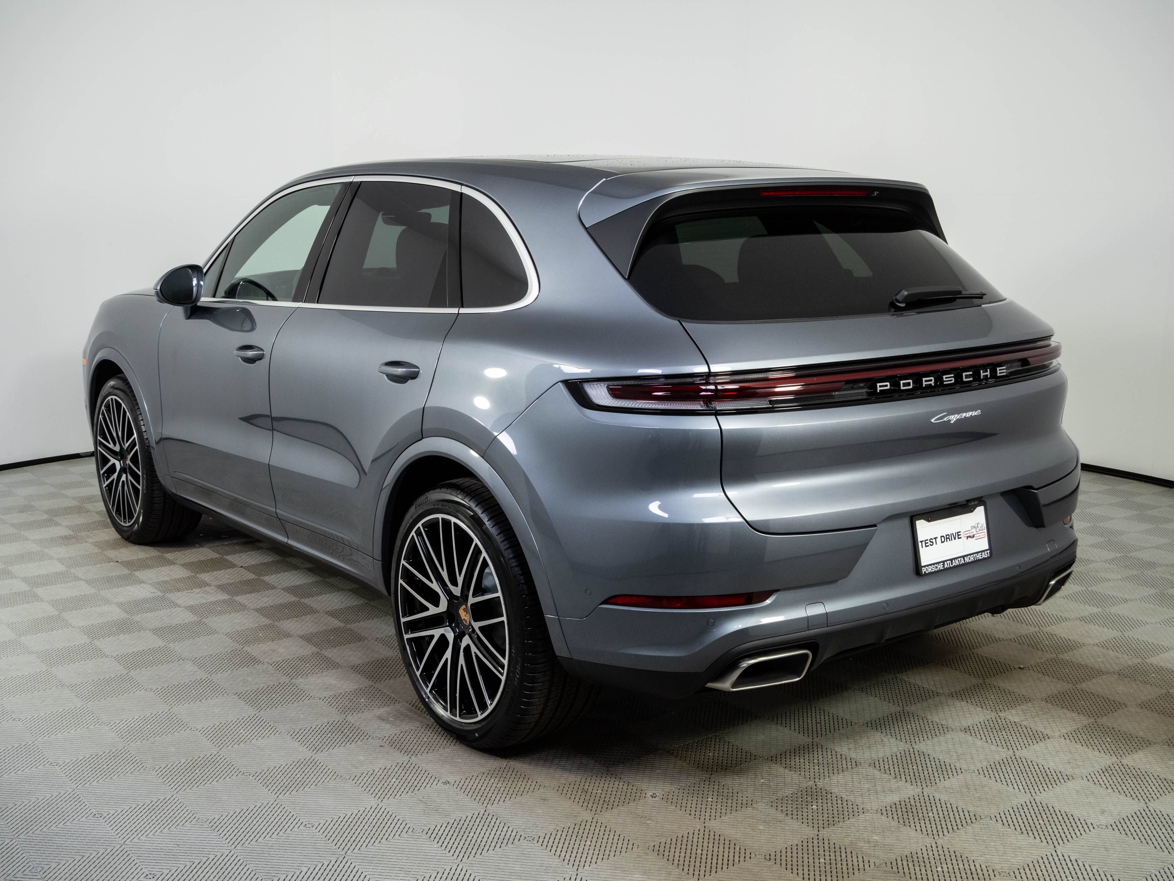 New 2026 Porsche Cayenne AWD/4WD image 3