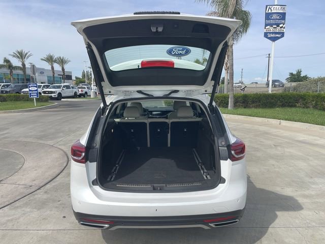 Used 2019 Buick Regal Essence w/ Driver Confidence Package I image 27