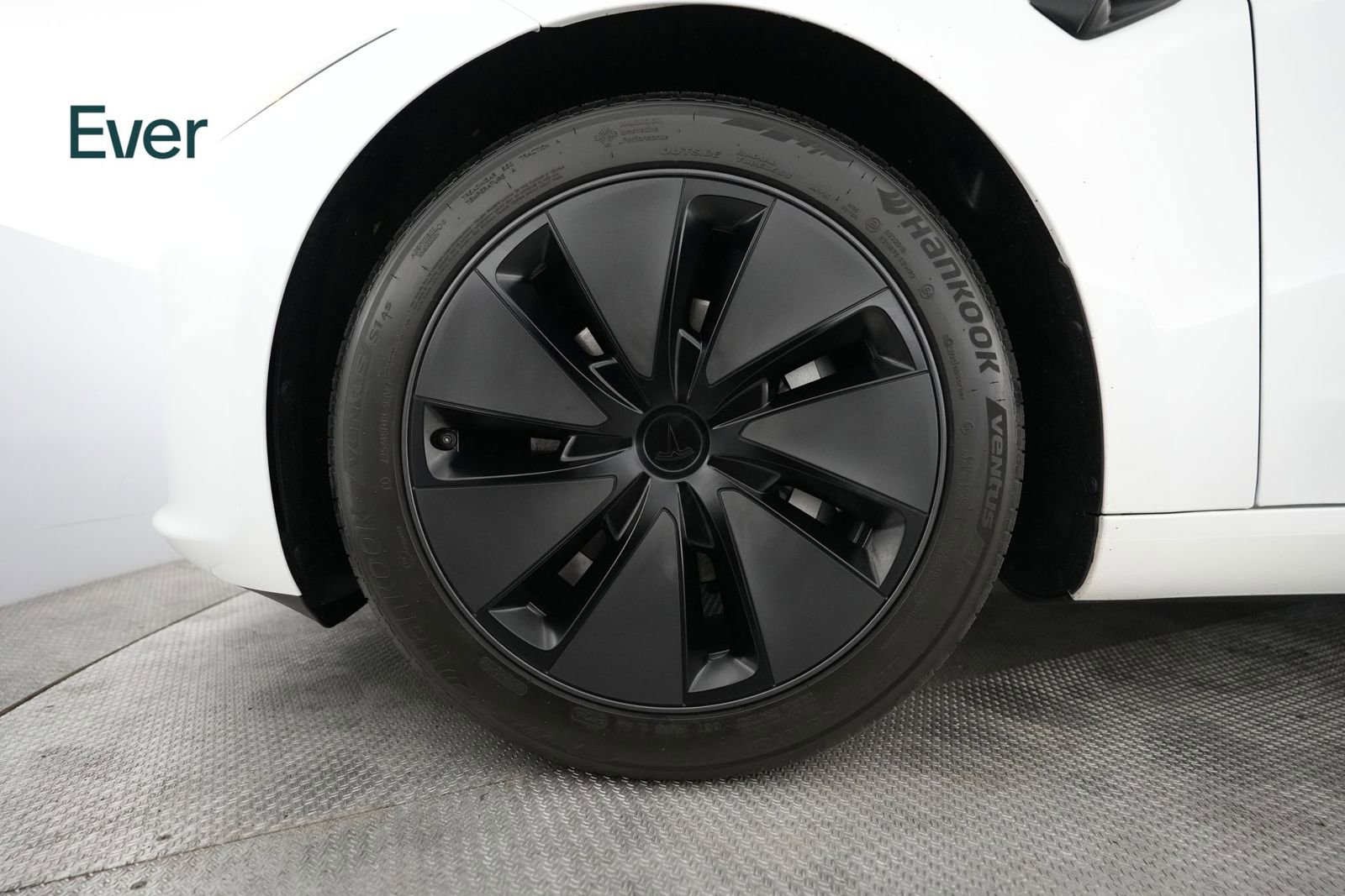 Used 2025 Tesla Model 3 Long Range AWD/4WD image 22