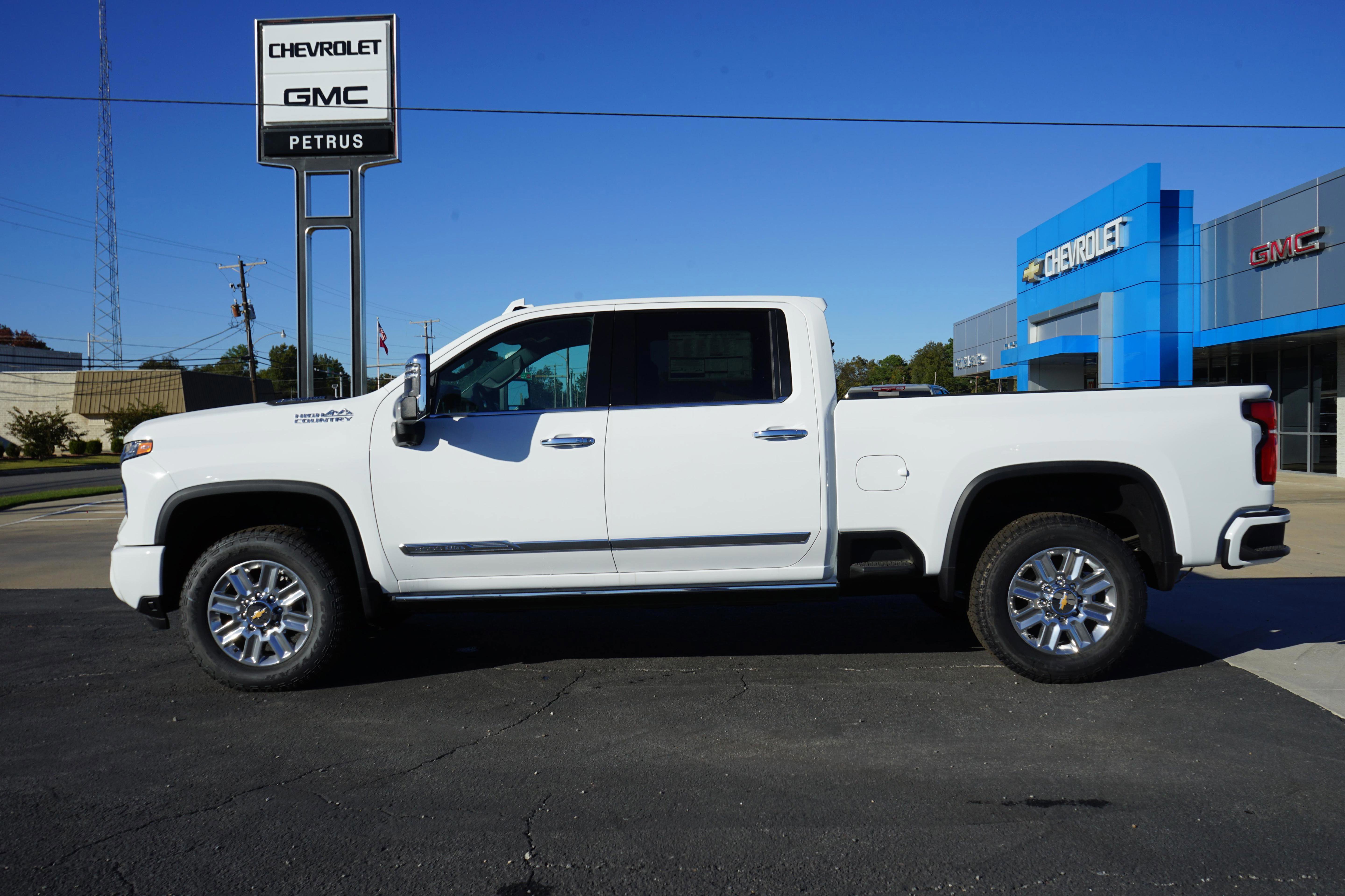 New 2025 Chevrolet Silverado 2500 High Country w/ Technology Package image 2