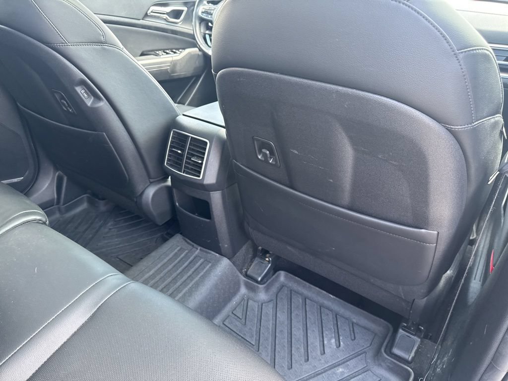 Used 2025 Kia Sportage EX w/ Premium Package FWD image 38