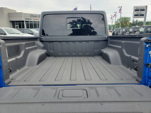 New 2026 Jeep Gladiator Sport AWD/4WD image 9