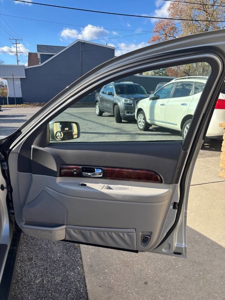 Used 2000 Lincoln LS image 11