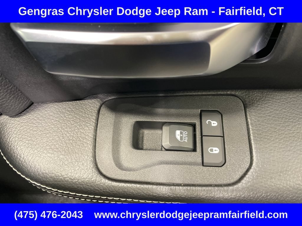 Certified 2026 RAM 2500 Big Horn AWD/4WD image 13