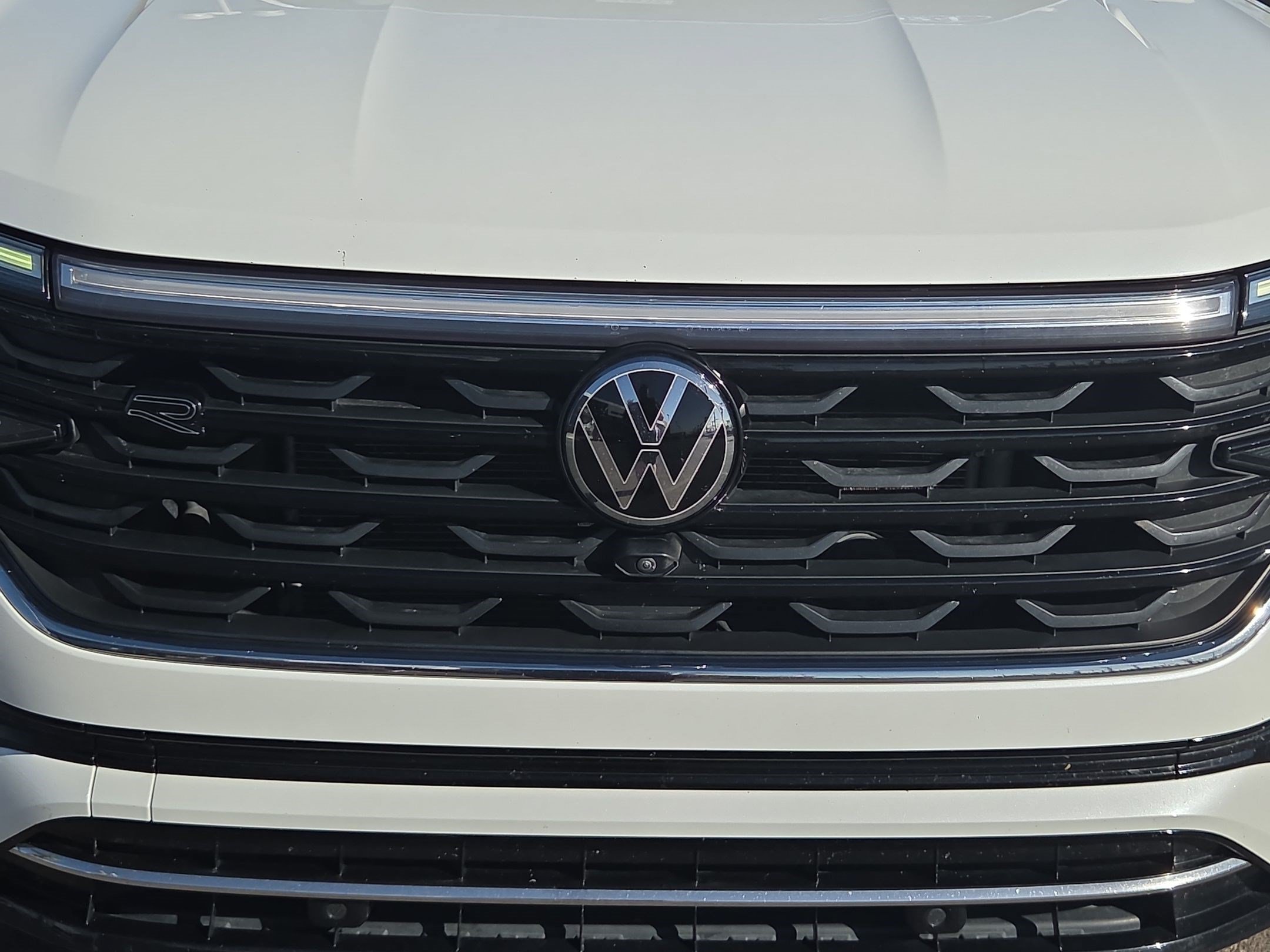 Used 2024 Volkswagen Atlas SEL Premium R-Line AWD/4WD image 9