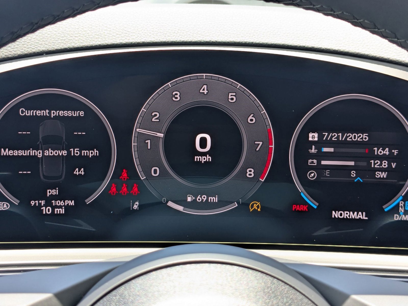 New 2025 Porsche Cayenne image 16