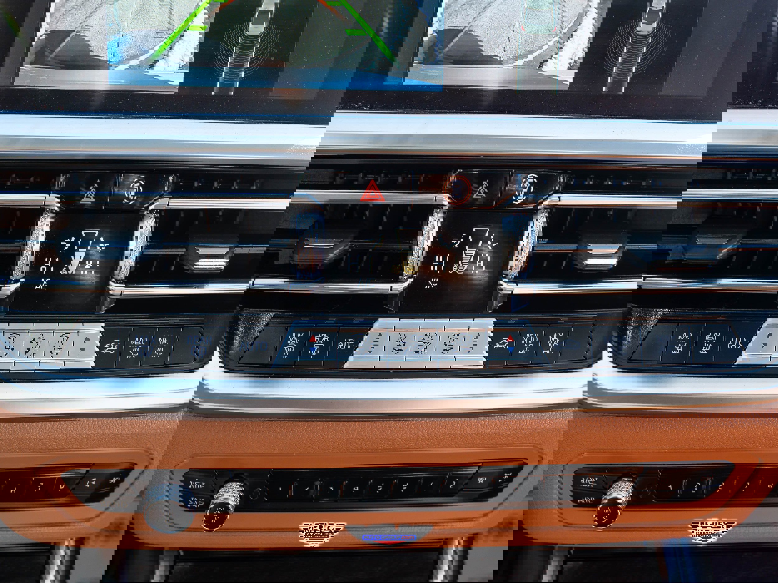 Used 2022 BMW 330e xDrive w/ M Sport Package image 34