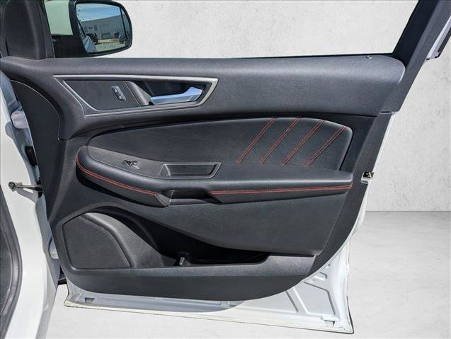 Used 2022 Ford Edge ST-Line image 24