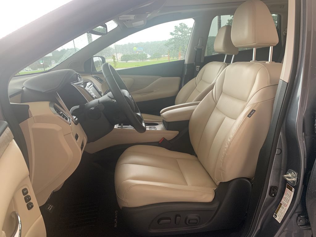 Used 2023 Nissan Murano SL w/ SL Moonroof Package FWD image 9