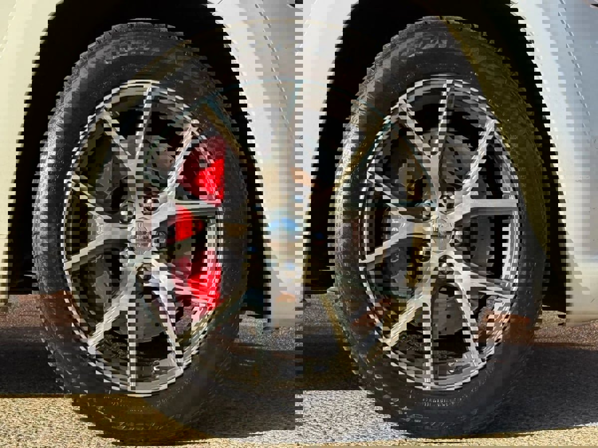 Used 2015 Jeep Grand Cherokee SRT w/ Trailer Tow Group IV image 29