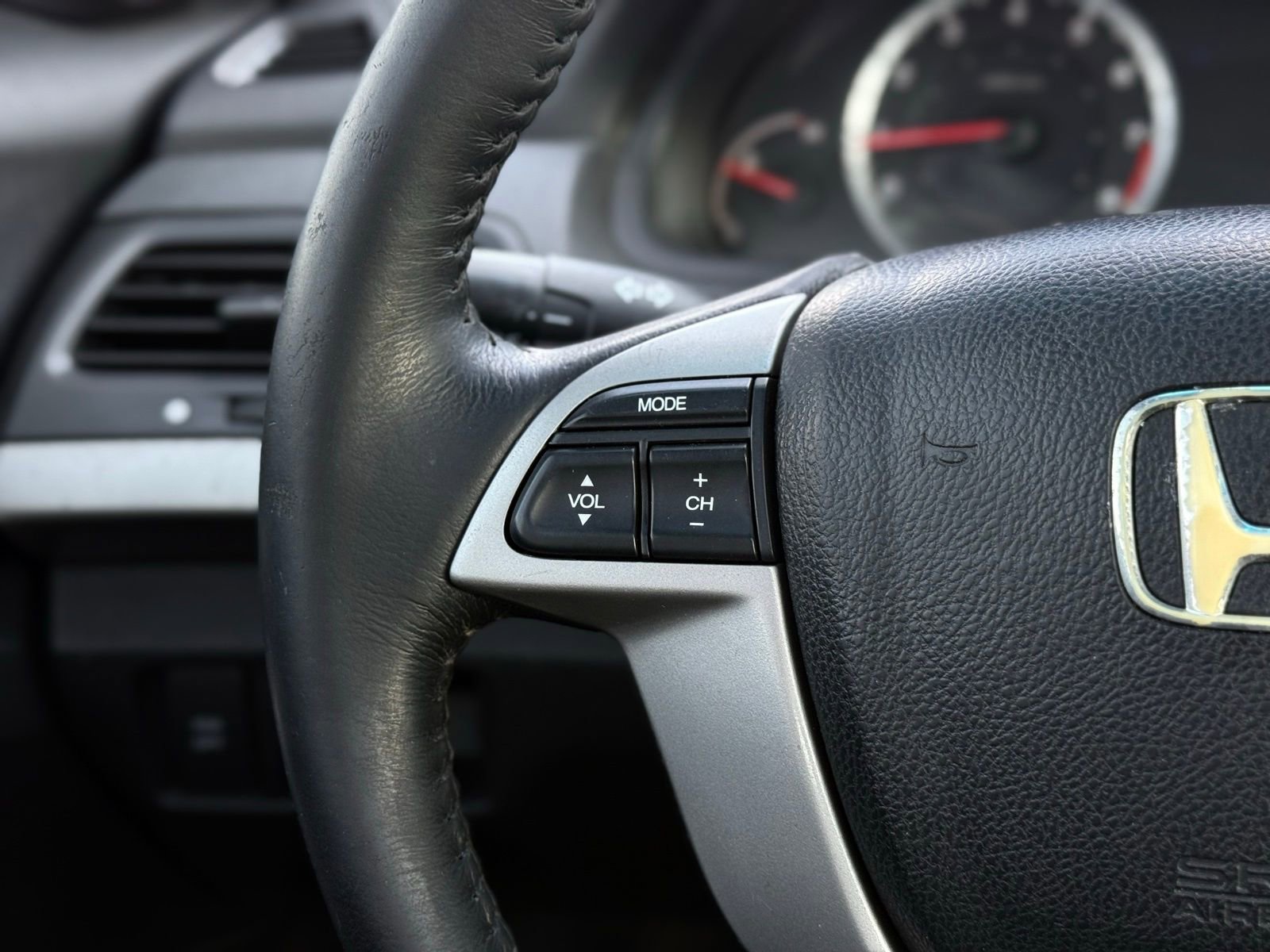 Used 2009 Honda Accord EX-L image 29