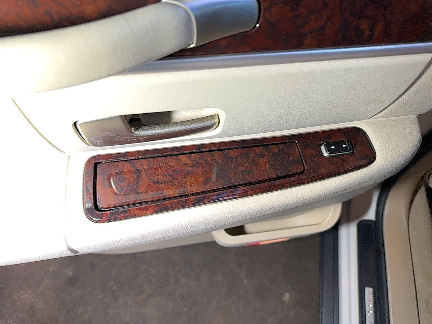 Used 2007 Lincoln Town Car Signature RWD image 57