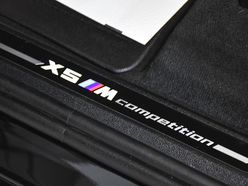 Used 2024 BMW X5 M Competition w/ Premium Package AWD/4WD image 11