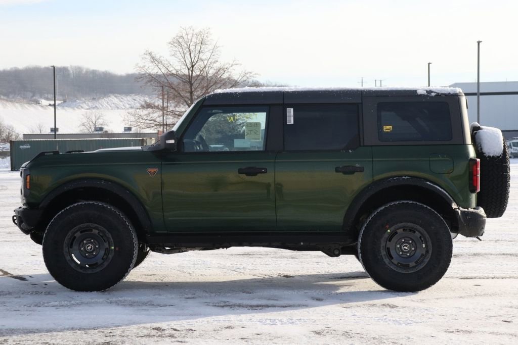New 2025 Ford Bronco Badlands image 5