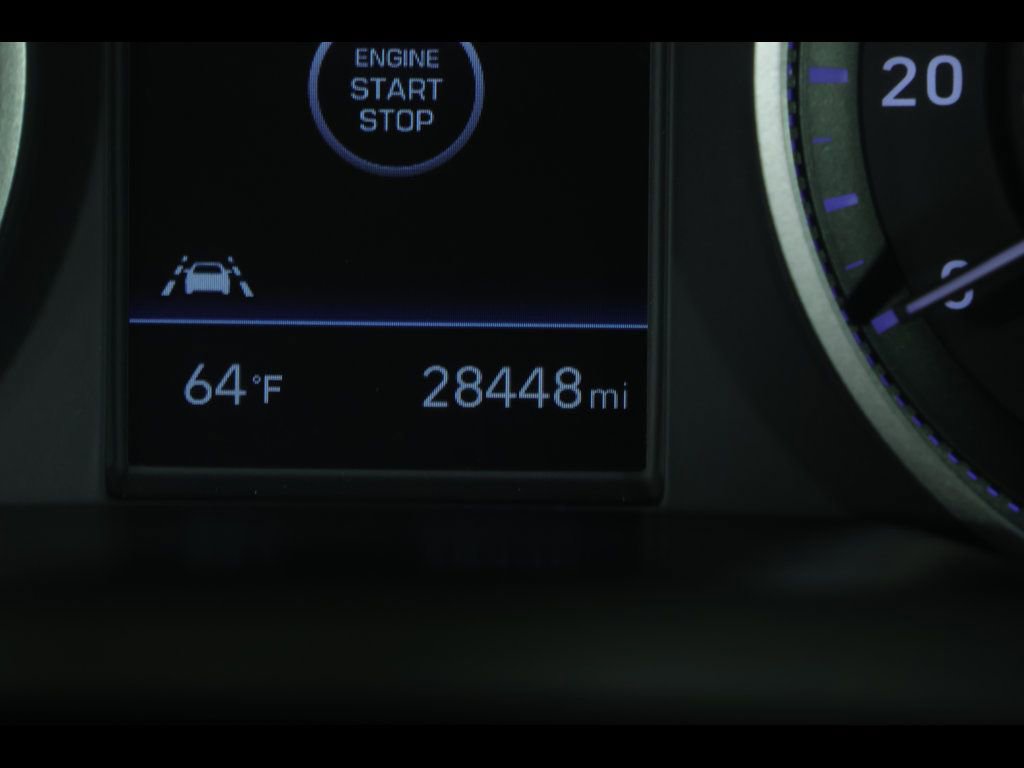 Used 2020 Hyundai Elantra Limited w/ Ultimate Package 03 FWD image 21