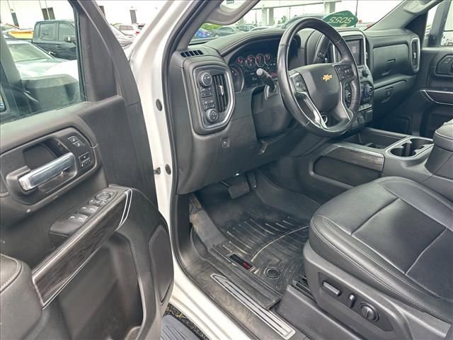 Certified 2022 Chevrolet Silverado 2500 LTZ w/ LTZ Convenience Package AWD/4WD image 14