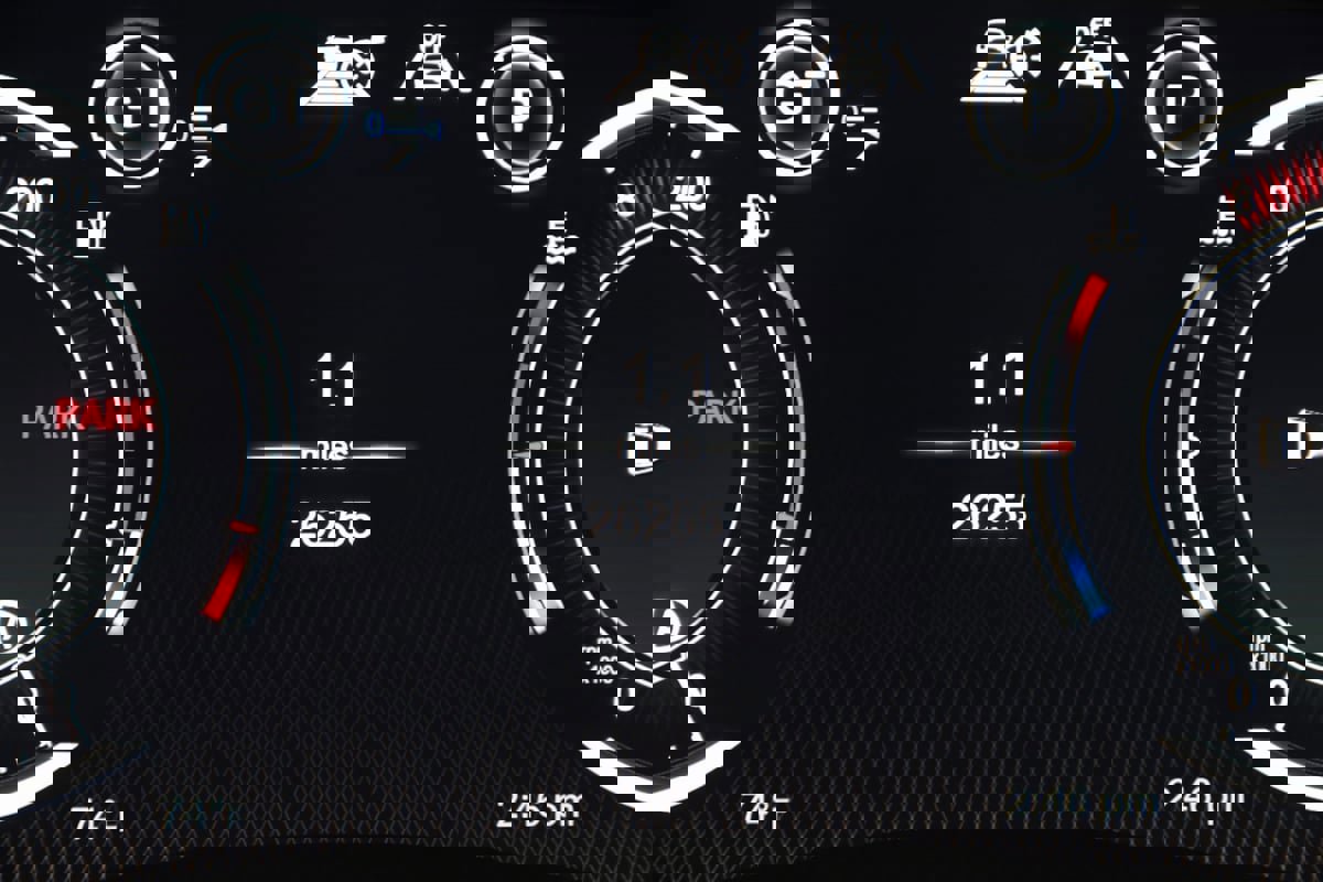 Used 2023 Aston Martin DBX 707 image 66