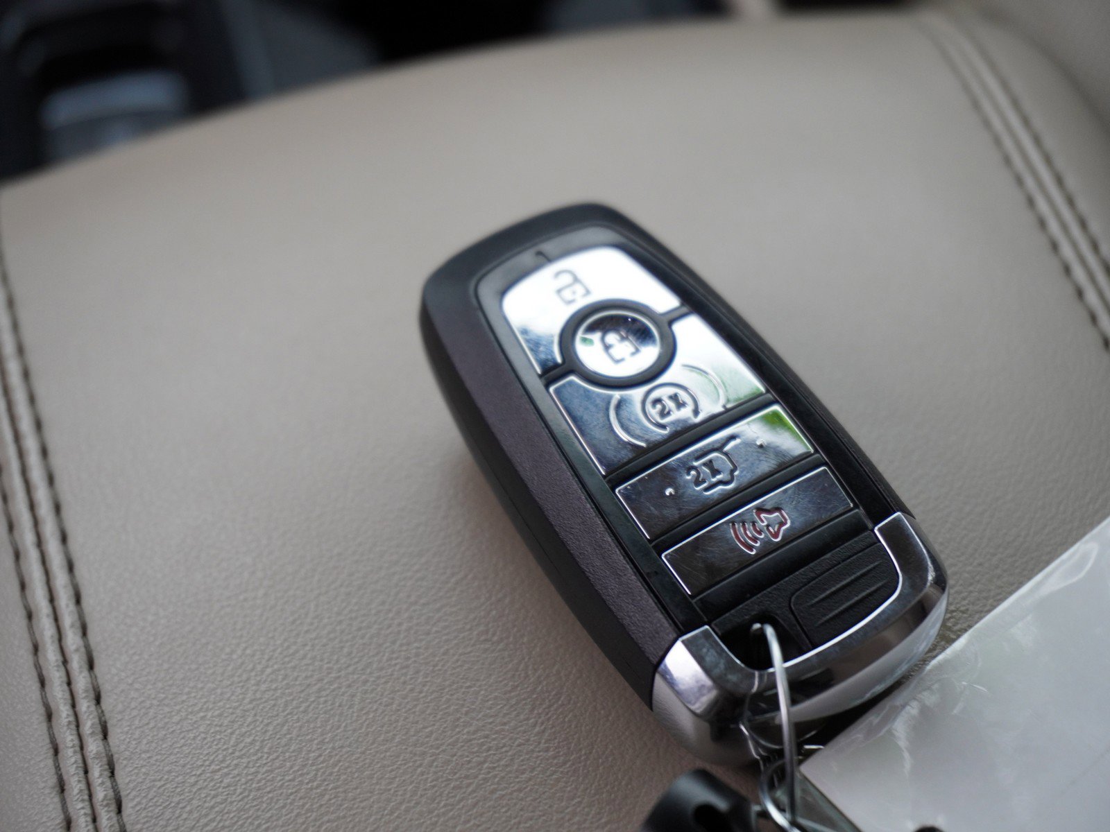 Used 2020 Lincoln Corsair Reserve w/ Equipment Group 201A image 19