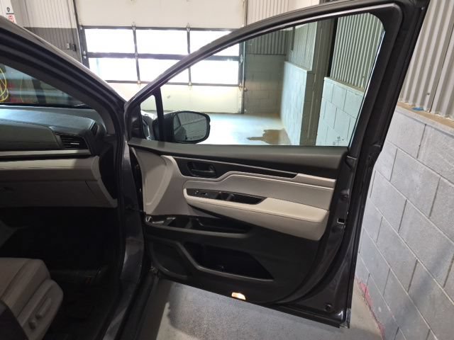 Used 2019 Honda Odyssey EX-L image 18