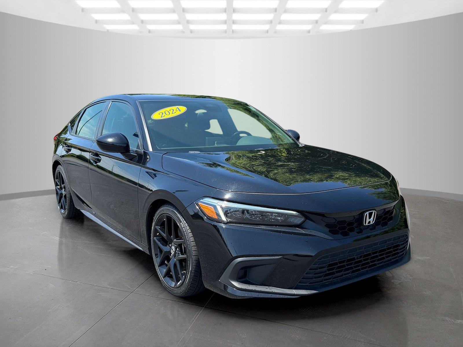 Used 2024 Honda Civic Sport image 5