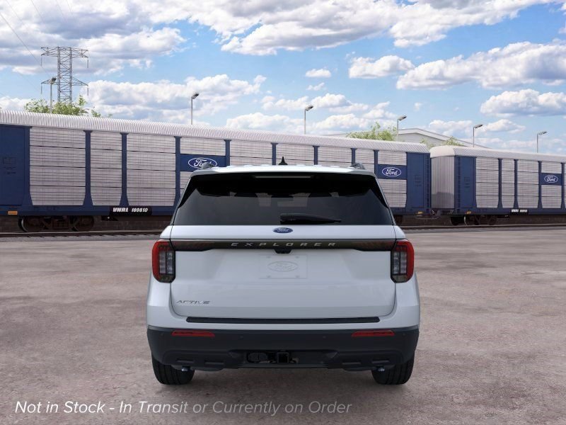 New 2026 Ford Explorer Active RWD image 6