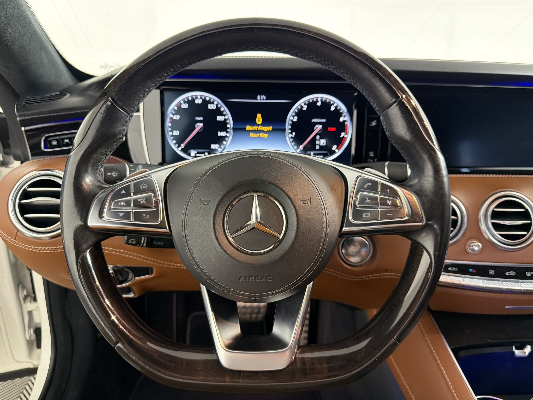 Used 2017 Mercedes-Benz S 550 Cabriolet image 11