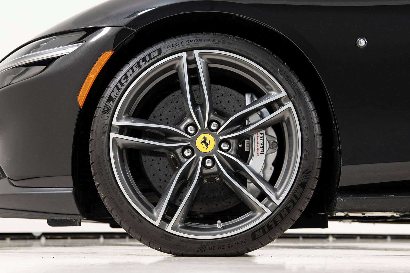 Certified 2022 Ferrari Roma RWD image 19