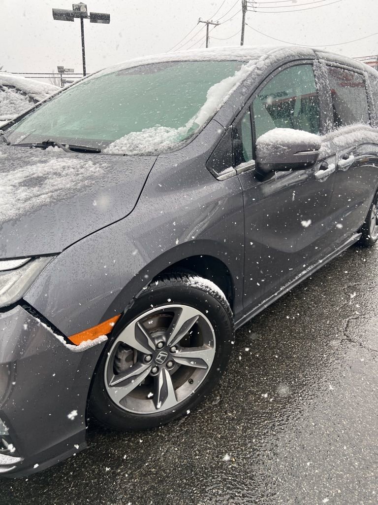 Used 2019 Honda Odyssey Touring image 1