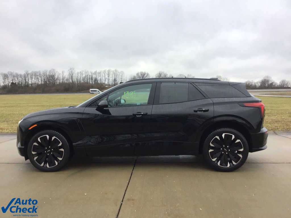 Used 2024 Chevrolet Blazer EV RS image 9