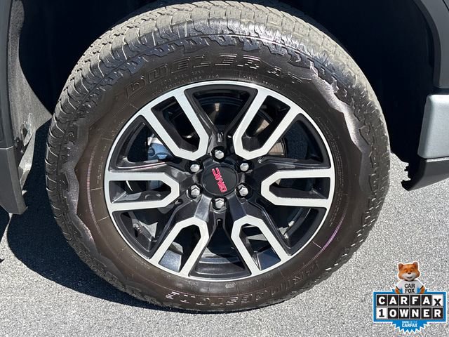 Used 2025 GMC Sierra 1500 AT4 w/ AT4 Premium Package AWD/4WD image 30