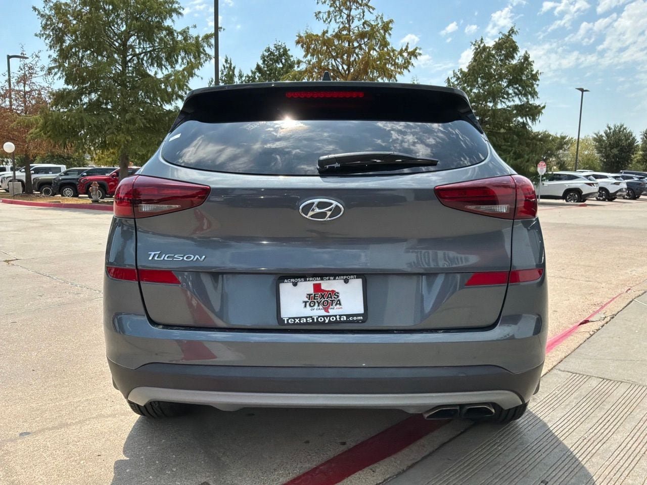 Used 2019 Hyundai Tucson Sport FWD image 7