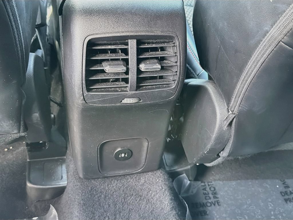 Used 2023 Ford Escape ST-Line FWD image 19
