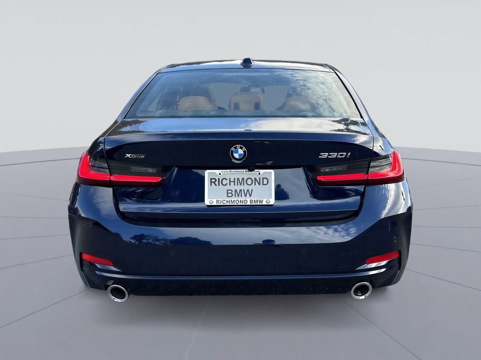 New 2026 BMW 330i xDrive Sedan w/ Premium Package image 4