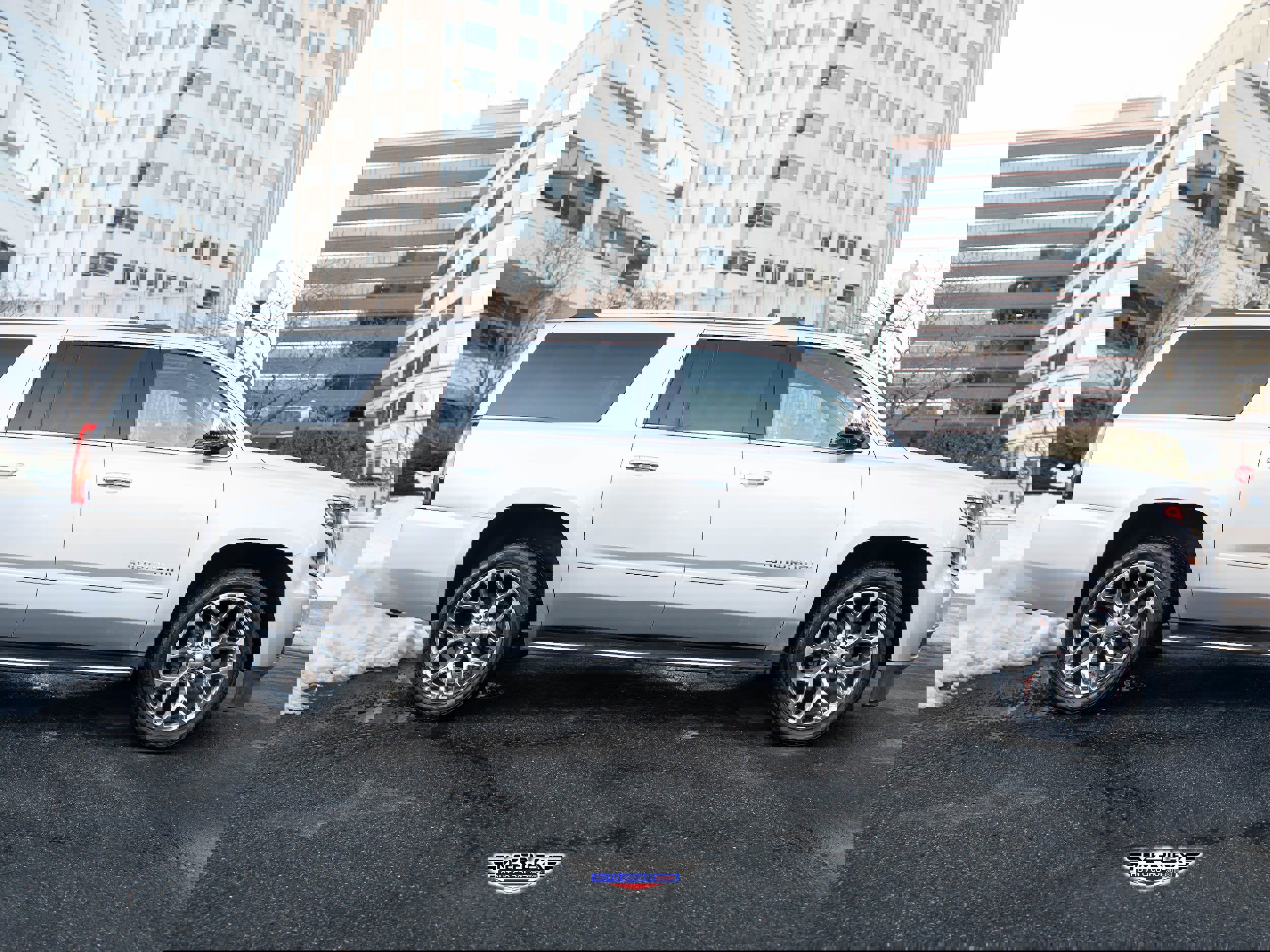 Used 2017 Chevrolet Suburban Premier image 8