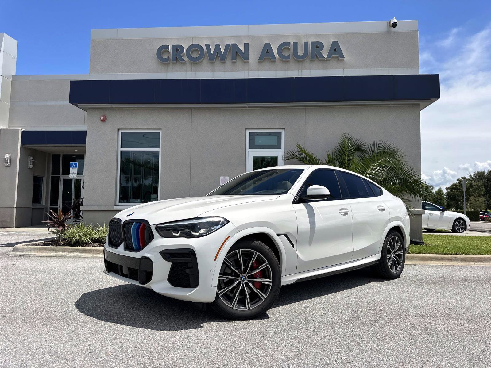 Used 2022 BMW X6 xDrive40i w/ M Sport Package